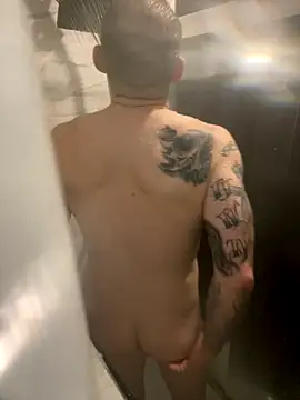 RobsBigD online show from 12/21/25, 07:32