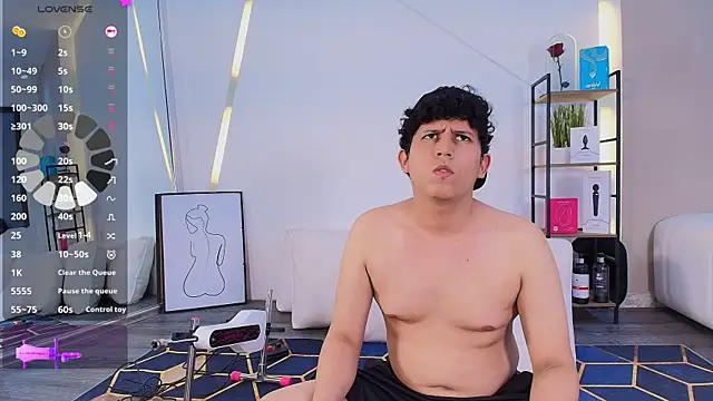 Snapshot of DamianVice chatting on 11/23/25, 06:24 DamianVice online show from 11/23/25, 06:24