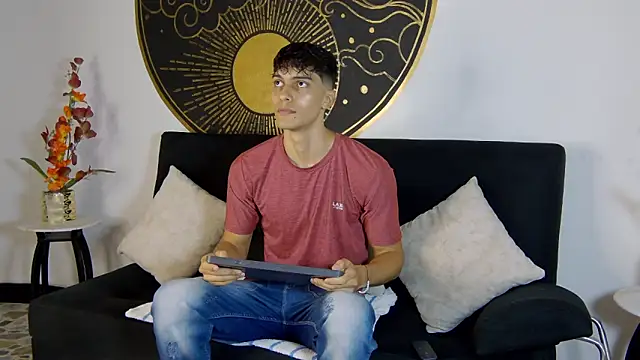 AlessioVitale online show from 11/15/25, 12:56