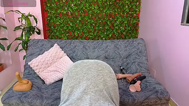 malen fitnessmilf online show from 05/16/26, 08:07