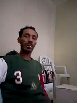 walide100000 online show from 04/02/26, 12:03