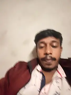 Snapshot of rudr1 chatting on 12/05/25, 07:54 rudr1 online show from 12/05/25, 07:54