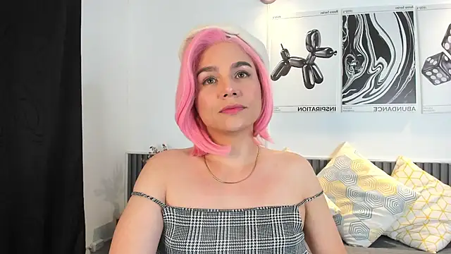 Cloe Bonne online show from 11/14/25, 07:56