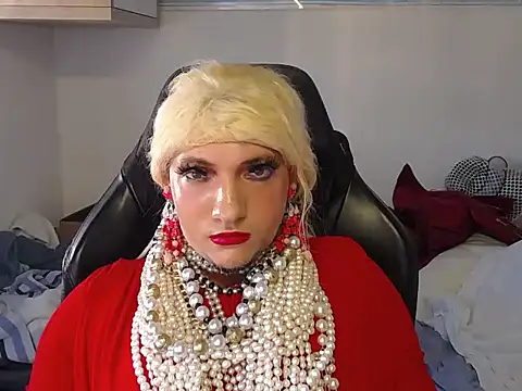 VanesaCrossic online show from 12/20/25, 09:16