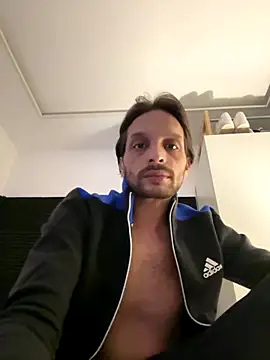 Zaskeee online show from 11/29/25, 05:10
