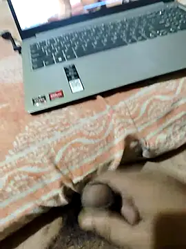 Snapshot of Your_lover_real chatting on 11/12/25, 06:58 Your lover real online show from 11/12/25, 06:58