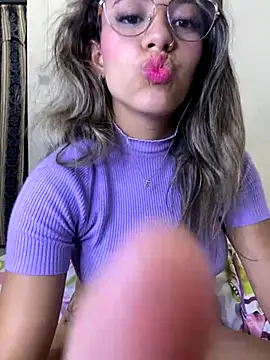 liahot69 online show from 11/19/25, 03:06