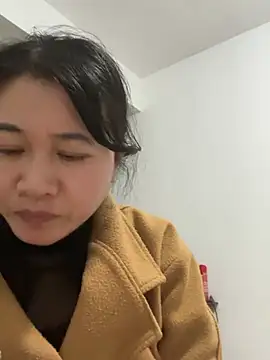 Snapshot of daaqnn chatting on 02/23/26, 12:46 daaqnn online show from 02/23/26, 12:46