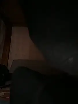 Snapshot of daaqnn chatting on 02/27/26, 04:12 daaqnn online show from 02/27/26, 04:12