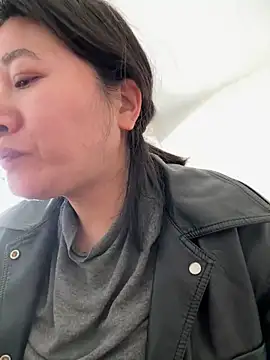 Snapshot of daaqnn chatting on 03/15/26, 12:38 daaqnn online show from 03/15/26, 12:38