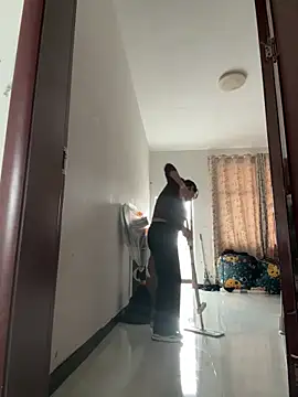 Snapshot of daaqnn chatting on 03/31/26, 01:07 daaqnn online show from 03/31/26, 01:07