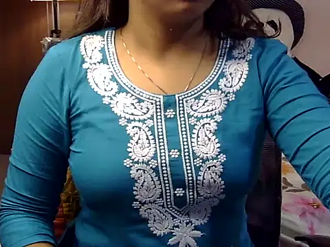 shakshi 89 online show from 11/16/25, 10:43