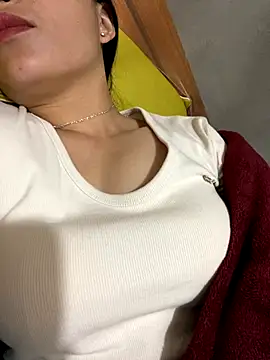 Ngoclan2k online show from 11/18/25, 10:47