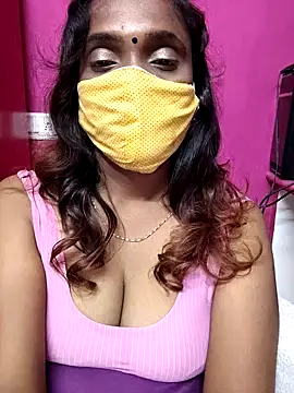 Queen-dhivya online show from 12/05/25, 06:48