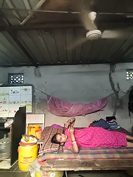 cuteriya5 online show from 11/12/25, 11:54