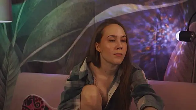 ElinVale online show from 02/04/26, 06:47