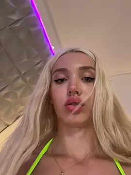 Snapshot of Lana-Grey chatting on 06/27/26, 10:15 Lana-Grey online show from 06/27/26, 10:15