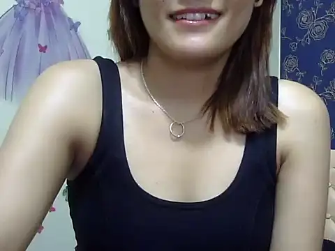 maira 33 online show from 04/03/26, 07:50