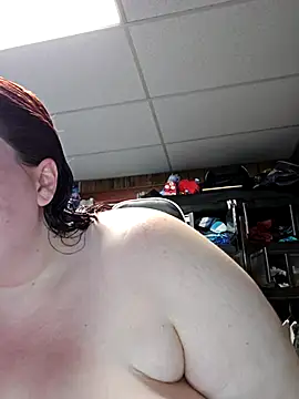 Amberstardusk online show from 11/21/25, 01:10