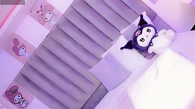 ClaudiaSophia online show from 04/17/26, 11:35