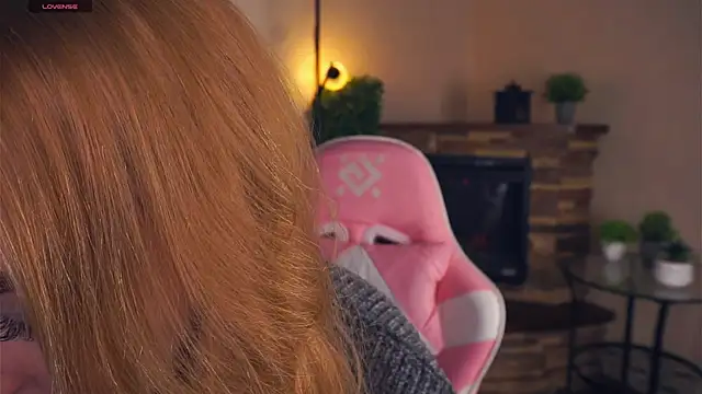 TariHedrix online show from 11/15/25, 07:16