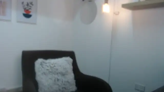 Lauryn Jones online show from 02/26/26, 07:57