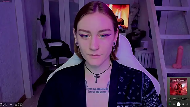 RetroMarie online show from 11/13/25, 02:43