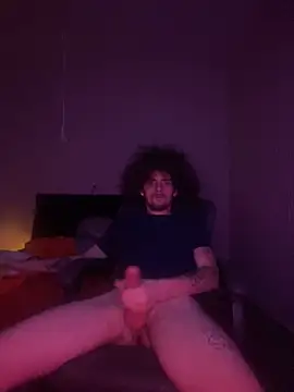 Snapshot of tgetnasty chatting on 12/20/25, 04:19 tgetnasty online show from 12/20/25, 04:19