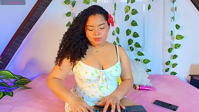 alanaa gomezz online show from 06/01/26, 06:53