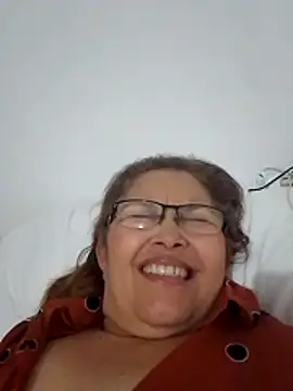 Snapshot of Cessi50 chatting on 07/15/26, 01:11 Cessi50 online show from 07/15/26, 01:11