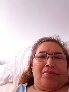 Snapshot of Cessi50 chatting on 07/18/26, 02:32 Cessi50 online show from 07/18/26, 02:32
