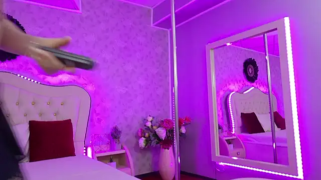 GracieCute online show from 03/13/26, 04:08