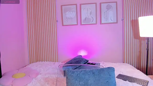 Snapshot of AshleyCooper2 chatting on 02/26/26, 07:57 AshleyCooper2 online show from 02/26/26, 07:57