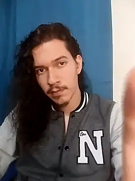 OnixAgata0 online show from 04/17/26, 03:53