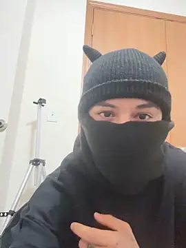 Sickio4 online show from 06/17/26, 03:42