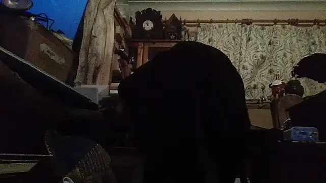 jigglethaypussi online show from 12/17/25, 07:03