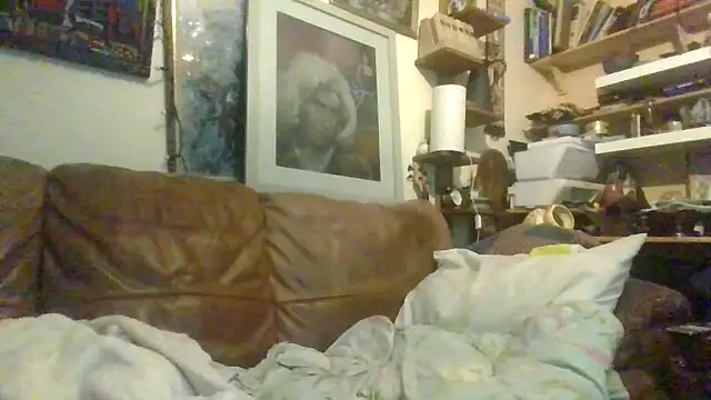 jigglethaypussi online show from 02/04/26, 12:16