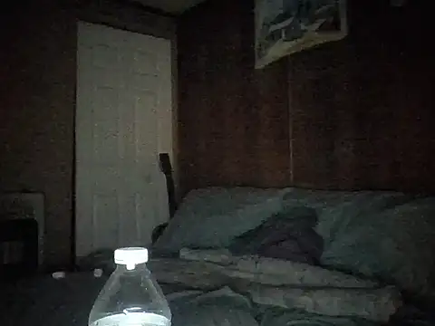 Snapshot of EpicRig10 chatting on 11/23/25, 08:25 EpicRig10 online show from 11/23/25, 08:25