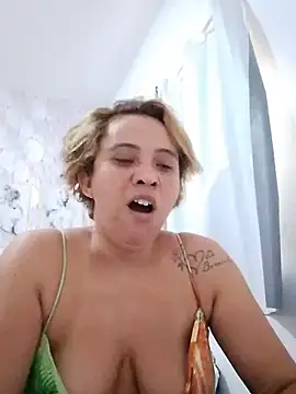 Snapshot of BIADELICIA1 chatting on 02/19/26, 10:44 BIADELICIA1 online show from 02/19/26, 10:44