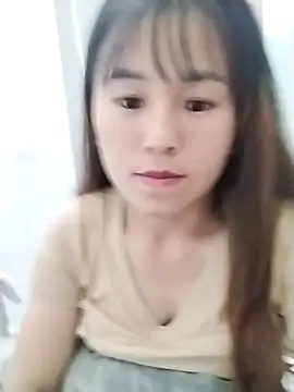 Snapshot of meeow-bimew chatting on 11/18/25, 12:09 meeow-bimew online show from 11/18/25, 12:09