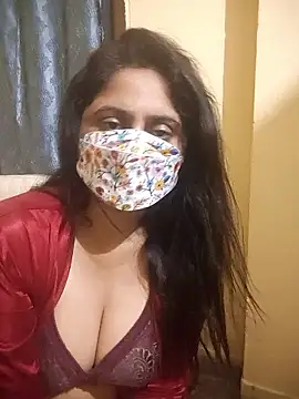 Snapshot of mouni499 chatting on 11/05/25, 04:29 mouni499 online show from 11/05/25, 04:29