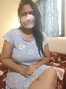 Snapshot of mouni499 chatting on 11/11/25, 10:59 mouni499 online show from 11/11/25, 10:59