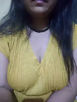 Snapshot of mouni499 chatting on 01/07/26, 06:10 mouni499 online show from 01/07/26, 06:10