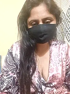 Snapshot of mouni499 chatting on 02/02/26, 09:02 mouni499 online show from 02/02/26, 09:02