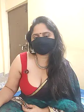 Snapshot of mouni499 chatting on 03/02/26, 01:51 mouni499 online show from 03/02/26, 01:51