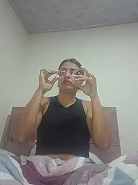 GISELLA   online show from 12/05/25, 11:08