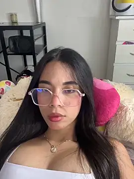 Milleradhara24 online show from 04/18/26, 02:48