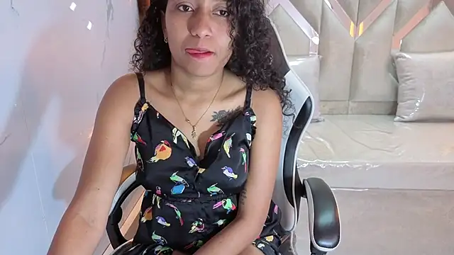 ninadelight tp online show from 11/16/25, 12:44