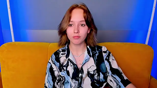 RikkiChoco online show from 11/18/25, 08:19