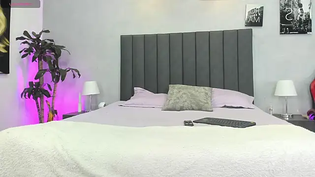 kendra london online show from 05/09/26, 11:04